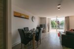 New Image for Kennet House Serviced Apartments, Reading by Ferndale