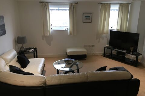 Living area, The Cambria Serviced Apartment, Ipswich