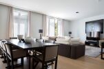 Living area, Place du Trocadéro Serviced Apartments, Paris