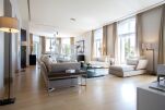 Living area, Place du Trocadéro Serviced Apartments, Paris