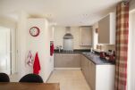 Kitchen, Stretton Serviced Apartment, Castle Donington