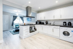 Kitchen, The Lawrence Serviced Accommodation, Dartford