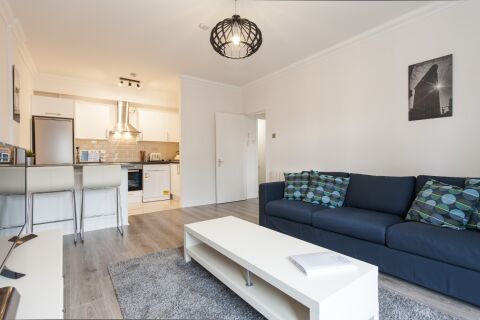 Open Plan Living Area, The Waterside Serviced Apartment, Dublin