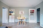 Dining Area, Gutleutstrasse Serviced Apartment, Frankfurt