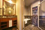 Bathroom, Orchard Park Suites Serviced Apartments, Singapore