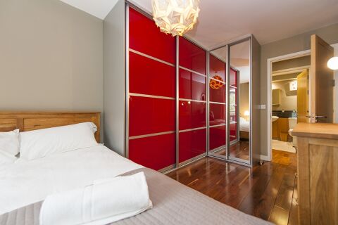 Bedroom, The Dickens Serviced Apartment, Dublin