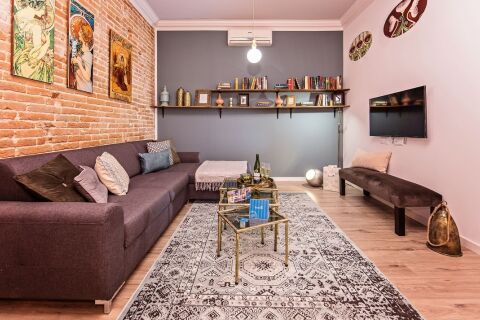 Living Room, La Pedrera - Paseo de Gracia