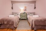 Bedroom, Park Mediterranean