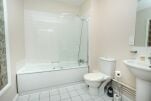 Bathroom, Portland Square Serviced Apartment, Nottingham