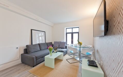 Claredon Hall Apartment