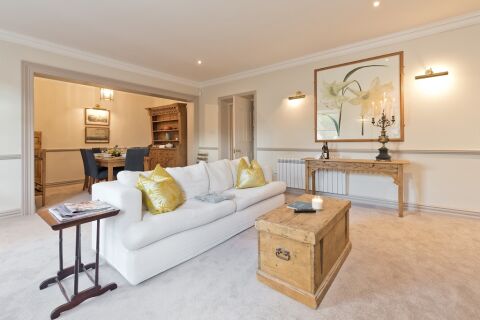 Living room Elegant Ballsbridge