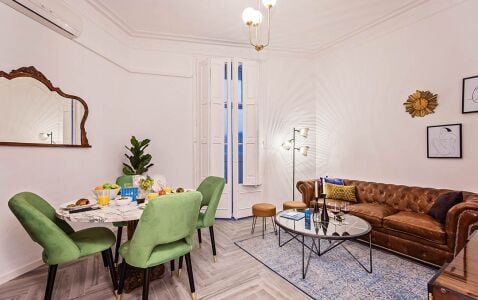 Urgell Aparrtment