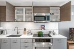 Kitchen, Van Street Serviced Accommodation, Washington