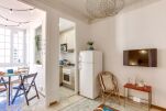 Living and Kitchen Area, Rosemarine Serviced Apartments, Barcelona
