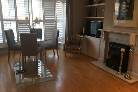 Living/Dining Image for Ballsbridge Woods
