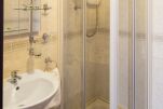 Bathroom Image for Wellington Lodge