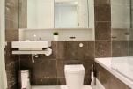 Bathroom, Baltimore Wharf Serviced Apartments, Canary Wharf, London