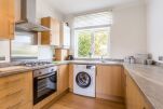 Kitchen, Leigh Serviced Apartment, Southend-on-Sea