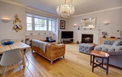 Lansdown Terrace Apartment