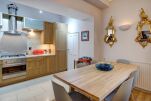 Kitchen, Lansdown Terrace Serviced Apartment, Cheltenham