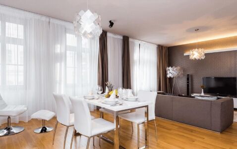 Karlin Apartments