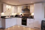 Kitchen, Central Point Serviced Apartments, Basingstoke
