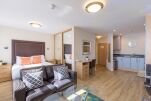 Studio, Central House Serviced Apartments Camberley