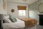 Bedroom, St Margaret's Serviced Apartments, Twickenham, London