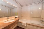 Bathroom, Studio Superior, Amstelveen Serviced Apartments
