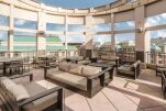 Terrace, 2400 M Serviced Accommodation, Washington