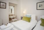 Russell Maisonette Accommodation
                                    - Bath, Somerset