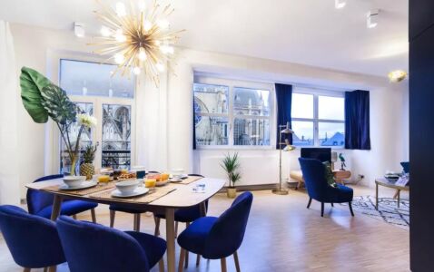 Regence Apartments