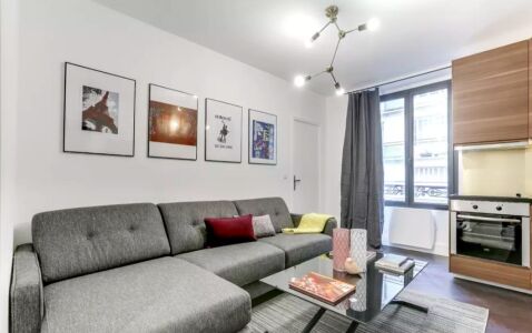 Troyon Apartment