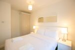Bedroom, Windmill Lane Serviced Apartments in Dublin