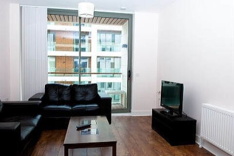 Living Room, Titanic House Serviced Apartments, Belfast