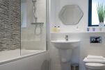 Bathroom, Havilland House Serviced Apartments, Cambridge