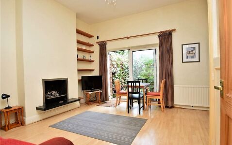 East Finchley Garden Apartment