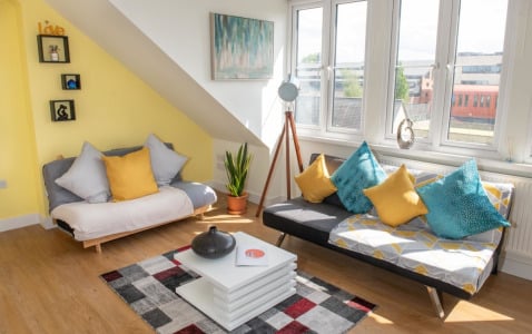 Norfolk Street Apartment