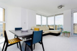 Fulham Riverside Retreat Apartment
                                    - Fulham, West London