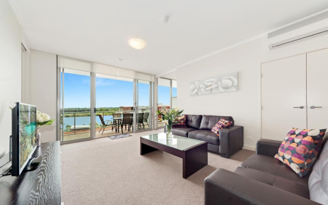 Shoreline Drive Apartments