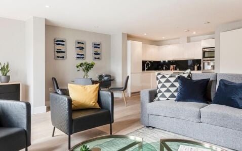 Bull Inn Court Apartment