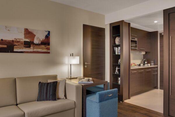 Living Area, Residence Inn City East Serviced Apartments in Munich