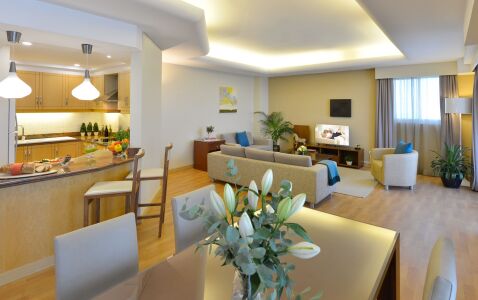 Al Fateh Apartments