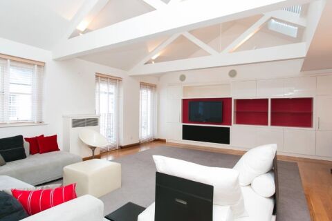 Living room, Cranley Mews Serviced Apartment, Kesington