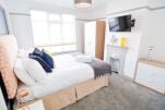 Maple House Accomodation
                                    - Bristol, England
