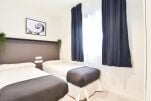 Reina Cristina Apartments
                                    - Barcelona, Catalonia