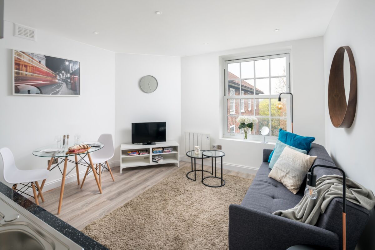 Brixton House Apartments in Brixton Situ