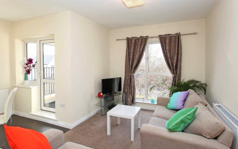 Autumn Heights Apartment