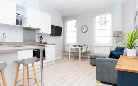 Spa Court Apartments