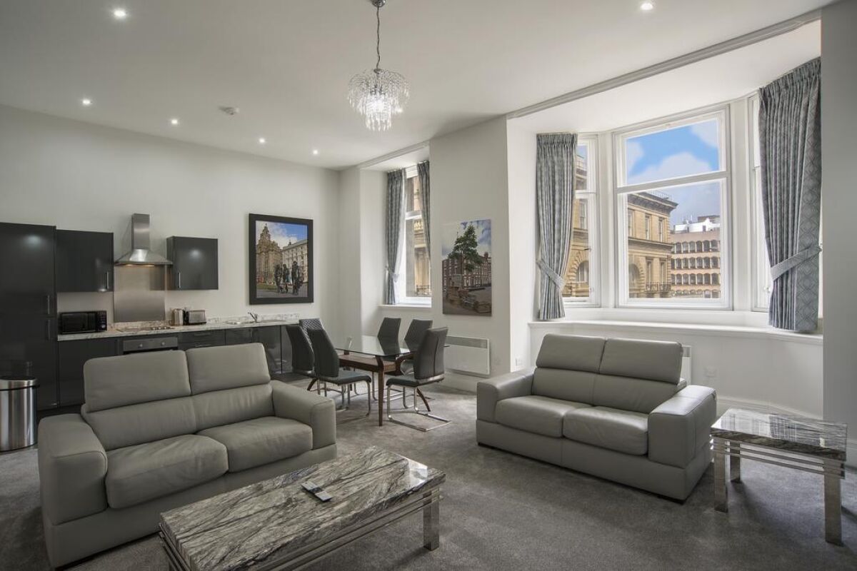 Living Area, Lower Castle Street Serviced Apartments in Liverpool